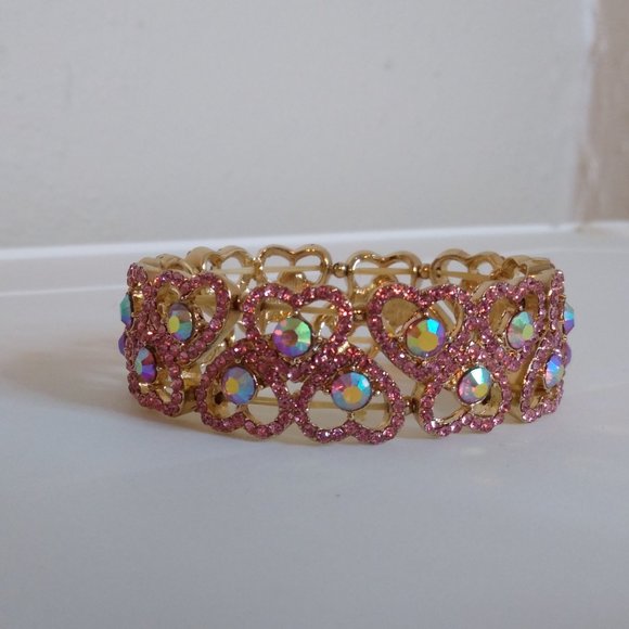 Pink Heart Stretch Bracelet - Picture 3 of 6